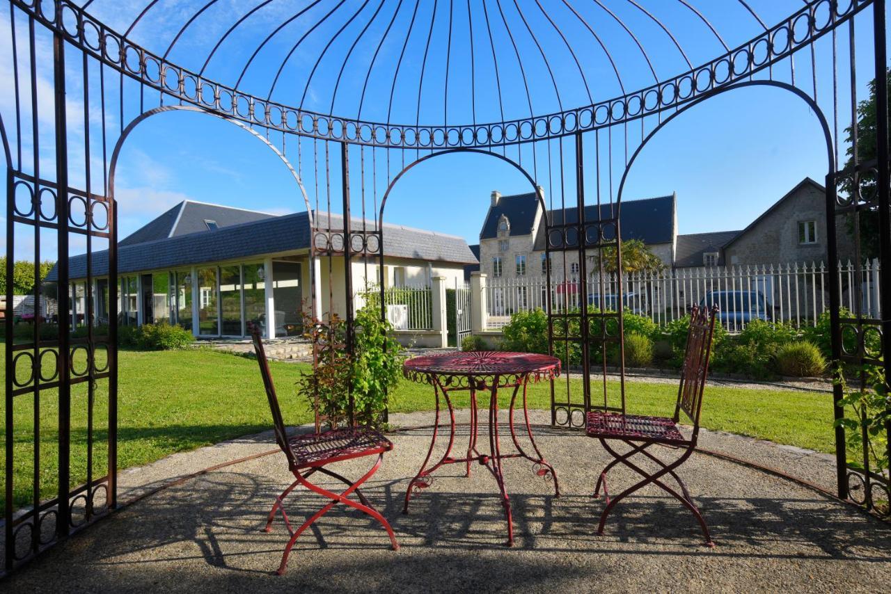 Le Manoir Des Marronniers Hotel Sully  Exterior photo