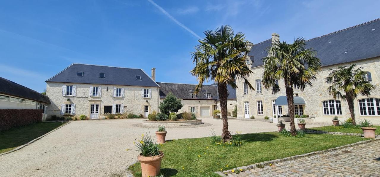 Le Manoir Des Marronniers Hotel Sully  Exterior photo
